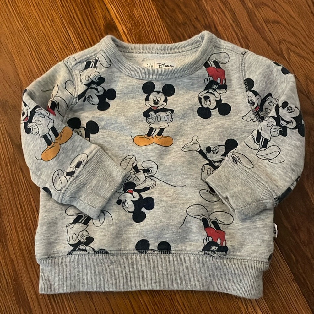 GAP Mickey Mouse sweatshirt 6-12mo
